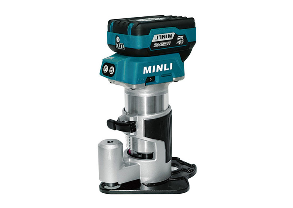 DC901-4 Brushless Trimmer